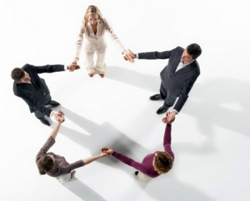 Luật Công ty Cổ phần được thể hiện như thế nào?