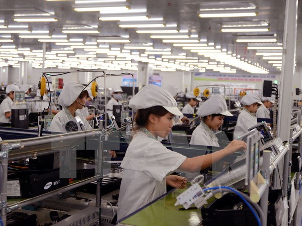 Công ty có thể thay đổi số lượng lao động không?